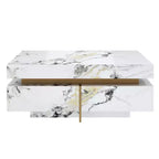 Table basse carrée blanche avec 4 tiroirs, plateau en faux marbre, piètement tréteau doré