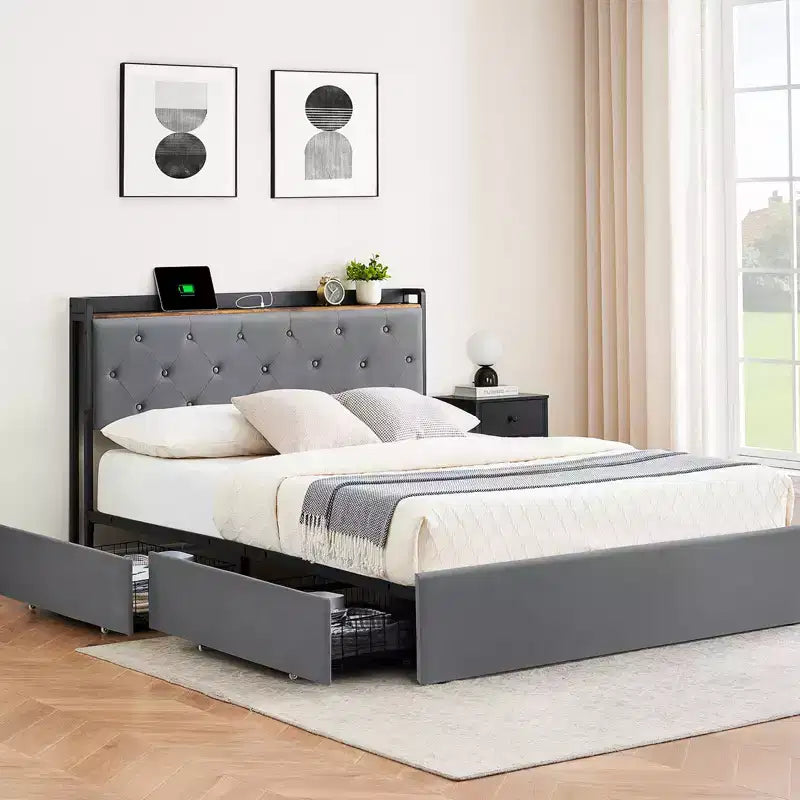 Lit plateforme tapissé de velours gris avec tiroirs de rangement et étagère de tête de lit – Grand lit/Très grand lit