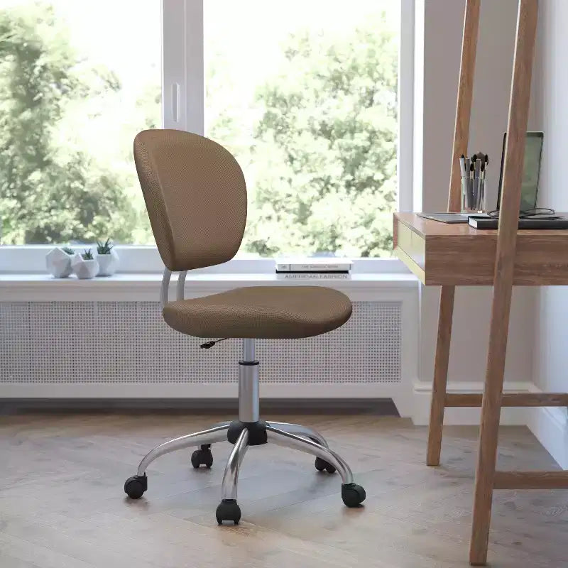 Chaise de bureau pivotante sans accoudoirs à dossier mi-haut en maille, monoposte – Plusieurs coloris
