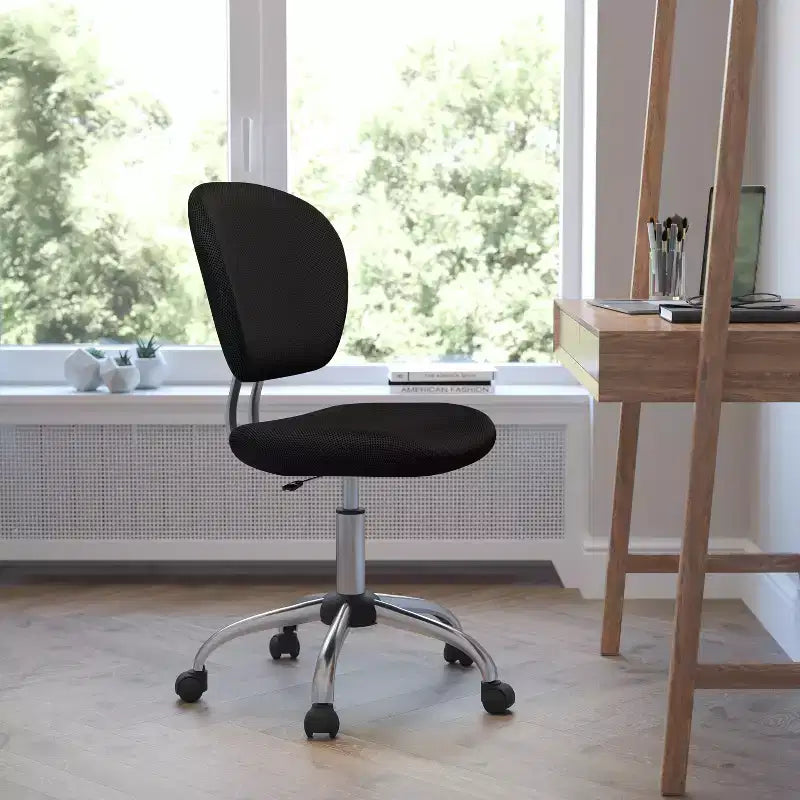 Chaise de bureau pivotante sans accoudoirs à dossier mi-haut en maille, monoposte – Plusieurs coloris